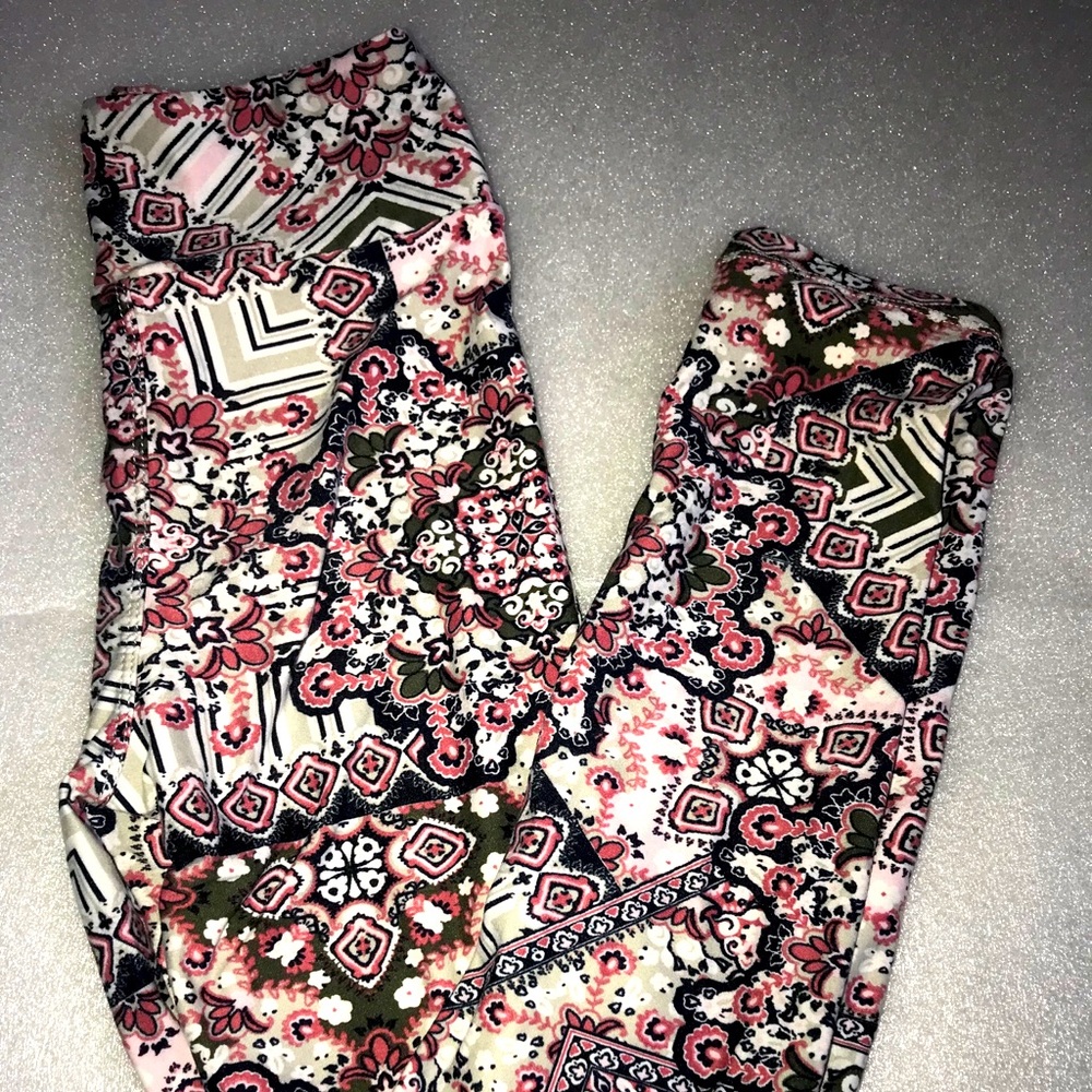 Tween Lularoe leggings